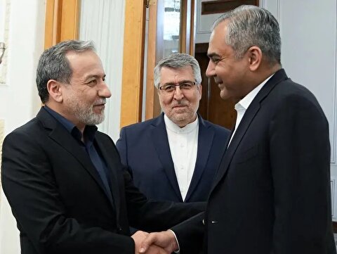 ادعای دبیرکل ناتو: می‌توانیم به آمریکا در بازگشایی تنگه هرمز کمک کنیم / چندین کشور اروپایی تمایل خود را برای مشارکت در تلاش‌ها جهت بازگشایی این تنگه اعلام کرده‌اند / اروپایی‌ها تأیید کرده‌اند که واشنگتن می‌تواند از پایگاه‌های اروپایی در عملیات‌های آمریکا استفاده کند