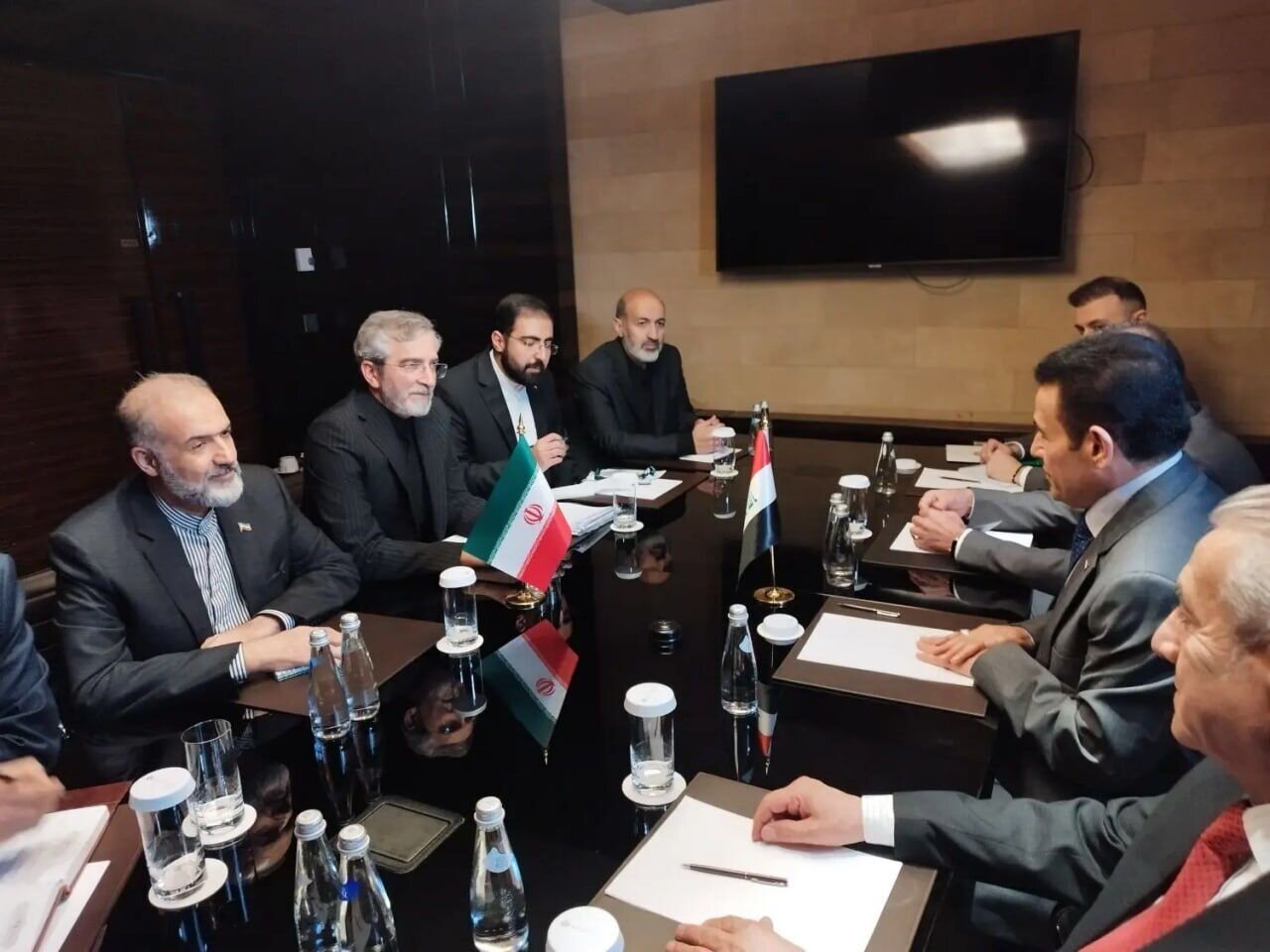 دیدار باقری و مشاور امنیت ملی عراق در مسکو با تأکید بر نقش مقاومت در ایجاد ثبات در منطقه